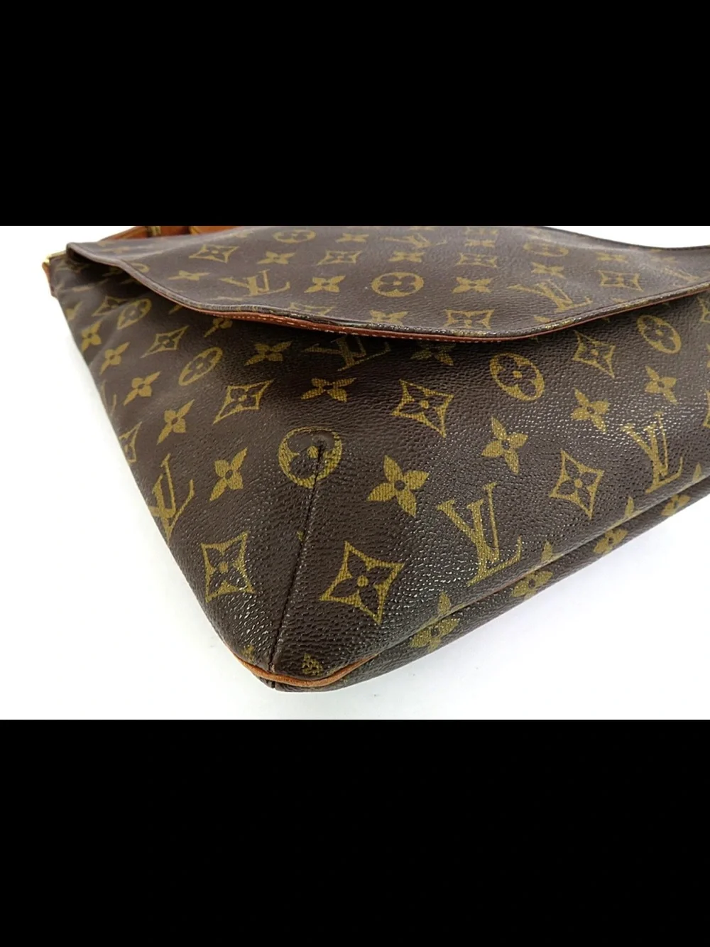 Louis Vuitton Monogram Canvas Messenger Bag in Brown and Tan